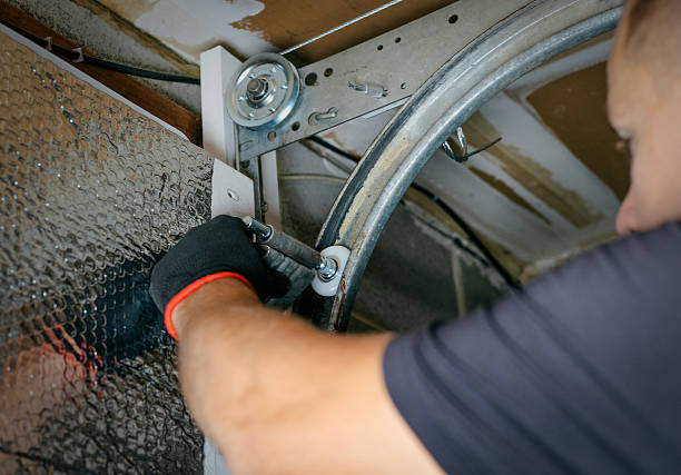 Affordable Garage Door Roller Replacement solutions in Chisago City, MN